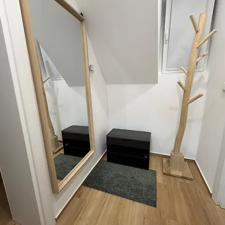 Apartment Design Mit Angenehmer Atmosphaere Muelheim an der Ruhr